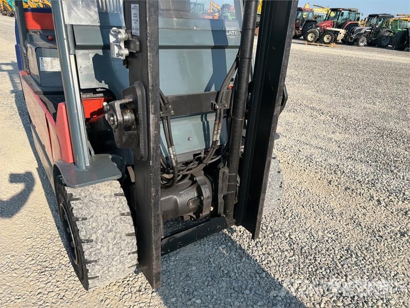 Toyota 7-FBMF-30 3000 kg Electric Forklift Elektromos targoncák