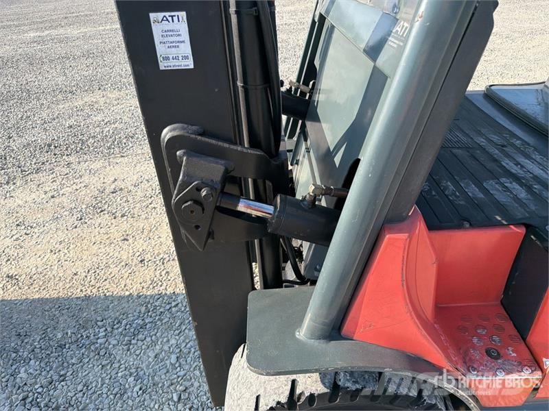 Toyota 7-FBMF-30 3000 kg Electric Forklift Elektromos targoncák