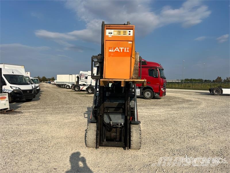 Toyota 7-FBMF-30 3000 kg Electric Forklift شاحنات ذات رافعات شوكية تعمل بالكهرباء