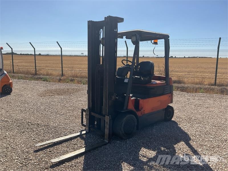 Toyota 7BFMF25 Electric Forklift Elektrikli forkliftler