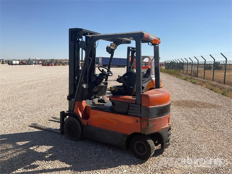 Toyota 7BFMF25 Electric Forklift Elektrikli forkliftler