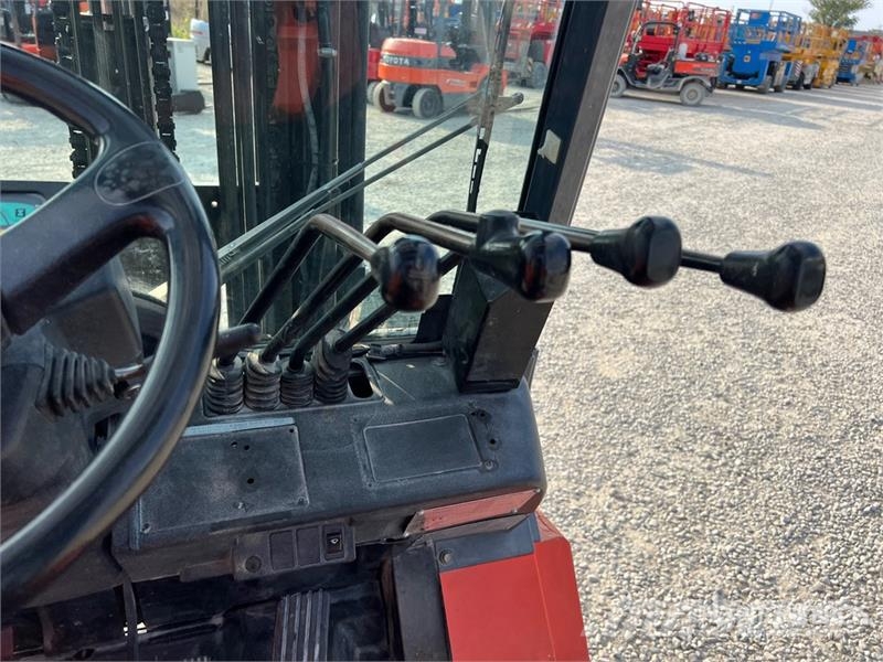 Toyota 7FB30 3000 kg Electric Forklift شاحنات ذات رافعات شوكية تعمل بالكهرباء