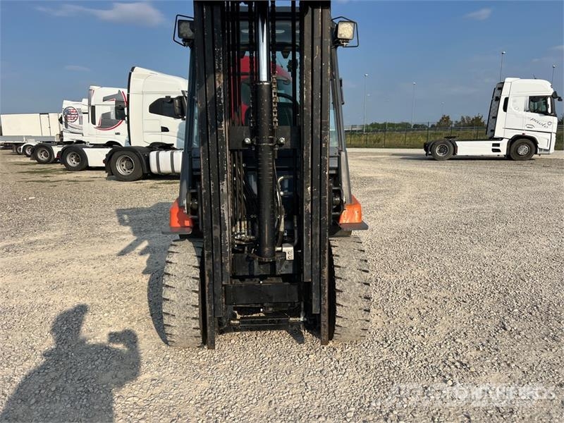 Toyota 7FB30 3000 kg Electric Forklift شاحنات ذات رافعات شوكية تعمل بالكهرباء