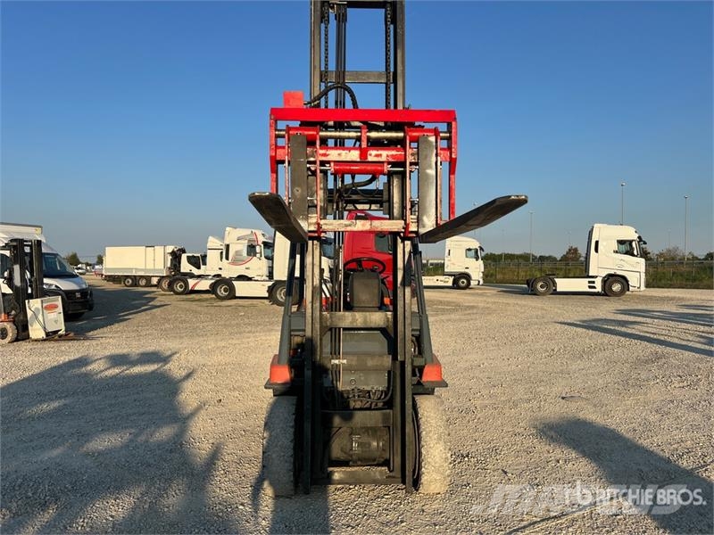 Toyota 7FB30 3000 kg Electric Forklift Elmotviktstruckar
