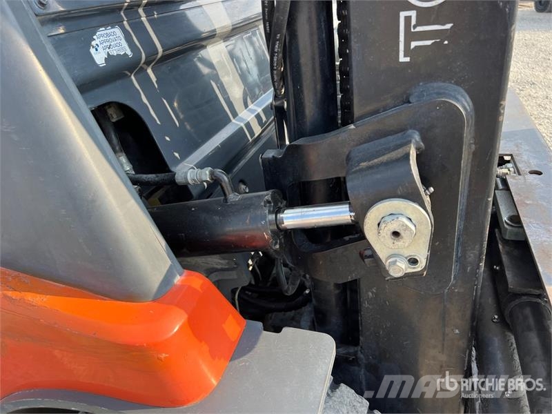 Toyota 7FB30 3000 kg Electric Forklift شاحنات ذات رافعات شوكية تعمل بالكهرباء