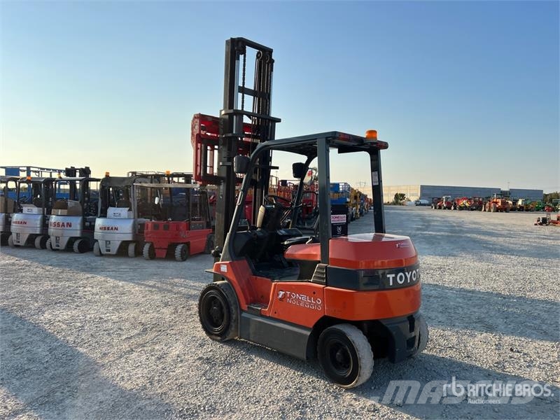 Toyota 7FB30 3000 kg Electric Forklift Elmotviktstruckar