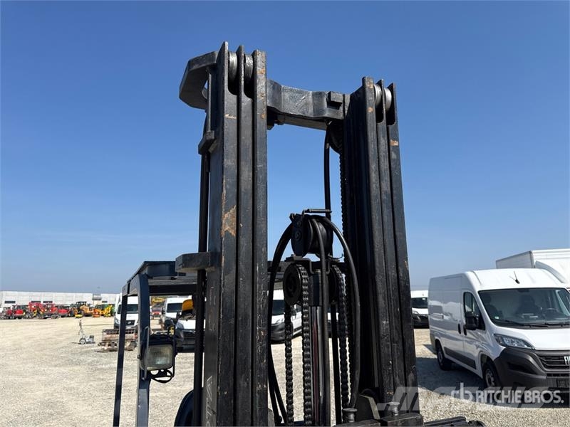 Toyota 7FBEF18 1800 kg Electric Forklift Stivuitor electric