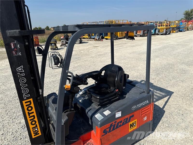 Toyota 7FBEF18 1800 kg Electric Forklift Stivuitor electric