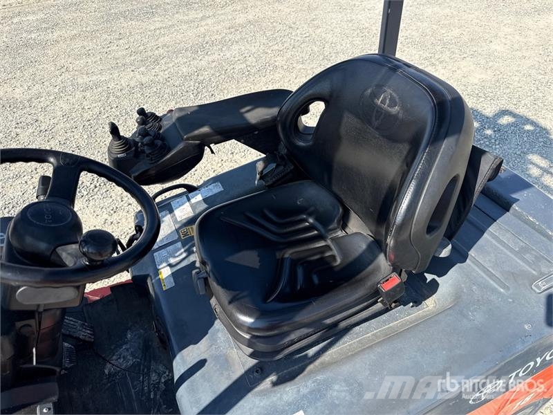 Toyota 7FBEF18 1800 kg Electric Forklift Stivuitor electric