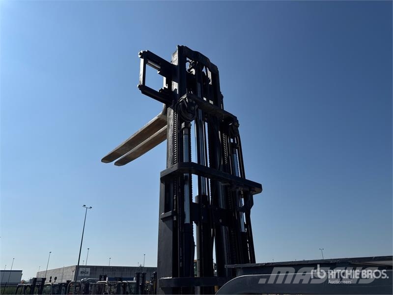 Toyota 7FBEF18 1800 kg Electric Forklift Stivuitor electric