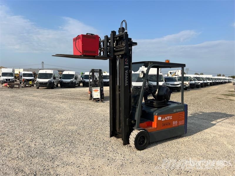 Toyota 7FBEF20 2000 kg Electric Forklift Carretillas de horquilla eléctrica