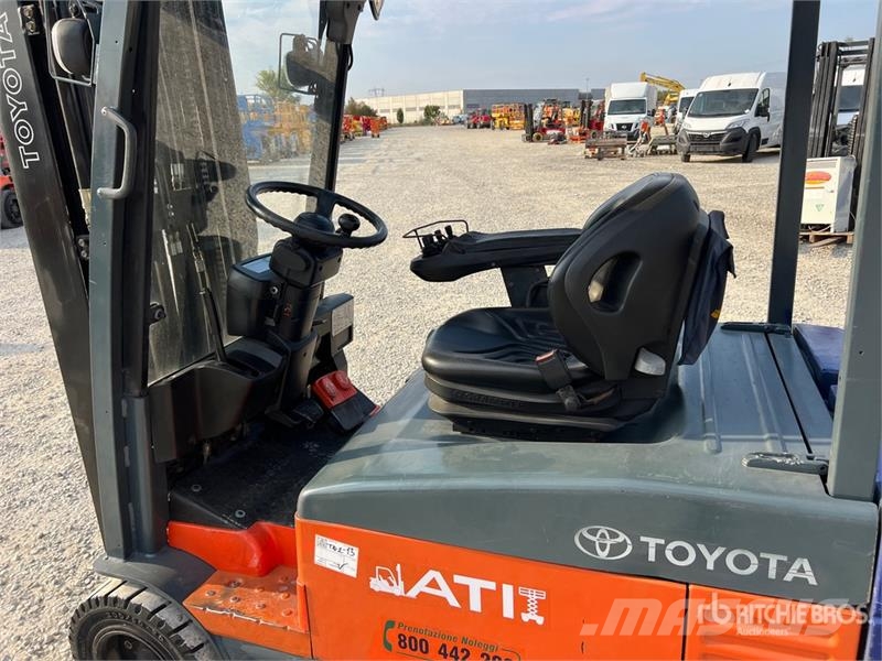 Toyota 7FBEF20 2000 kg Electric Forklift Carretillas de horquilla eléctrica