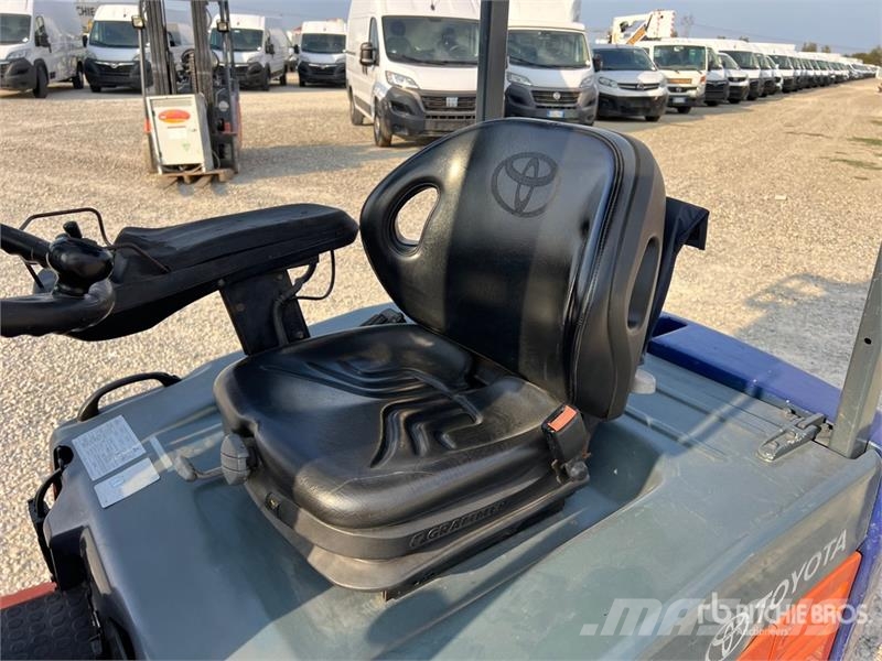 Toyota 7FBEF20 2000 kg Electric Forklift Carretillas de horquilla eléctrica