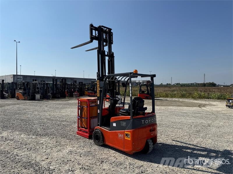 Toyota 7FBEST15 1500 kg Electric Forklift Stivuitor electric