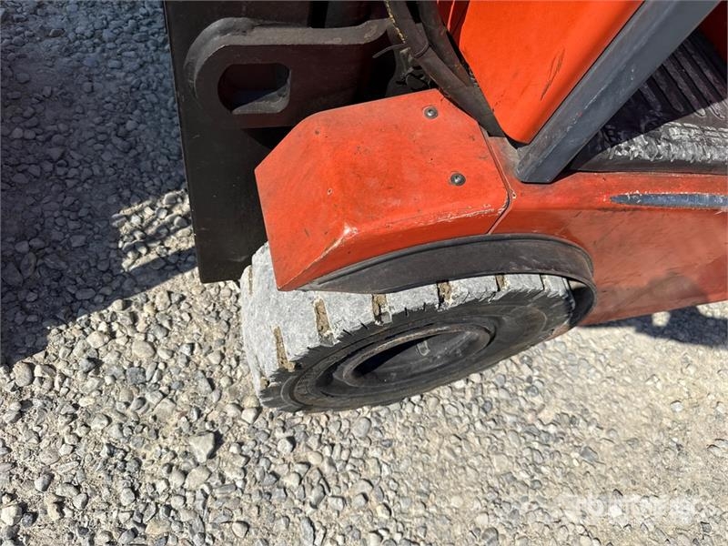 Toyota 7FBEST15 1500 kg Electric Forklift Stivuitor electric