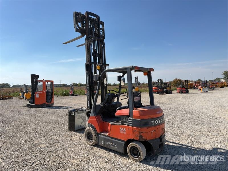 Toyota 7FBH25 Electric forklifts