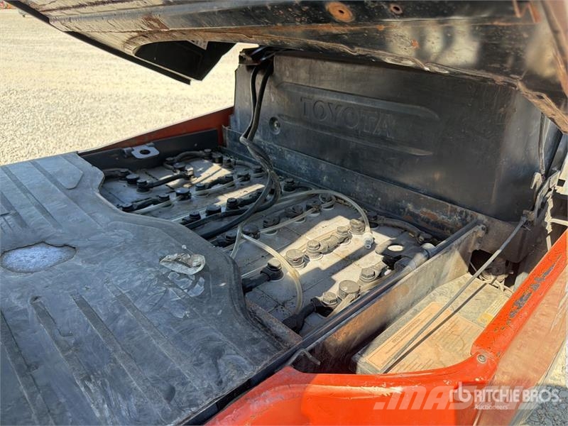Toyota 7FBH25 Electric forklifts