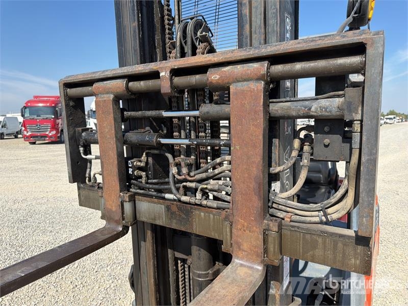 Toyota 7FBH25 Electric forklifts
