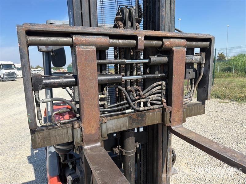 Toyota 7FBH25 Electric forklifts