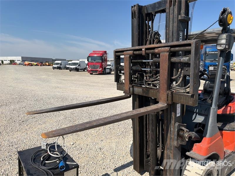 Toyota 7FBH25 Electric forklifts