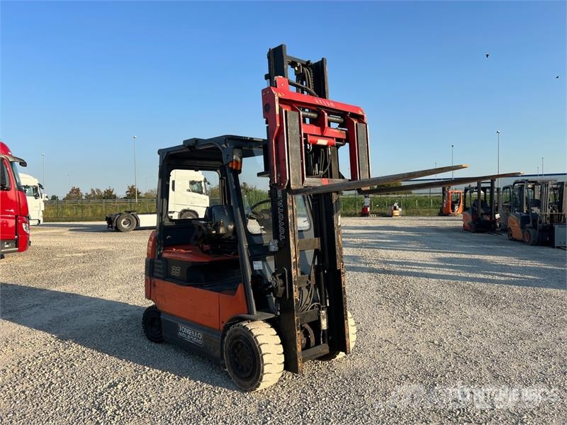 Toyota 7FBMF35 3500 kg Electric Forklift Elektrostapler