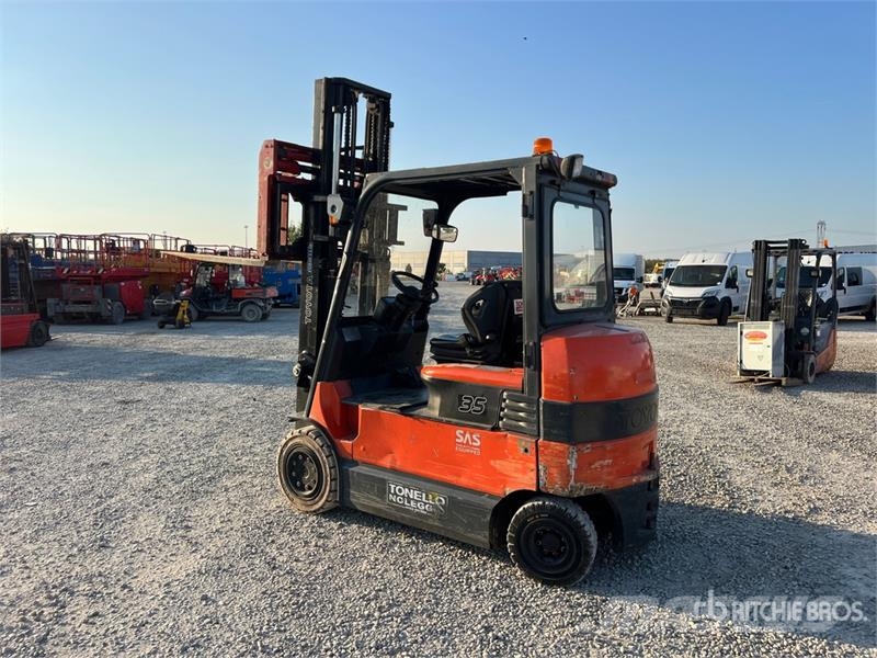 Toyota 7FBMF35 3500 kg Electric Forklift Elektrostapler