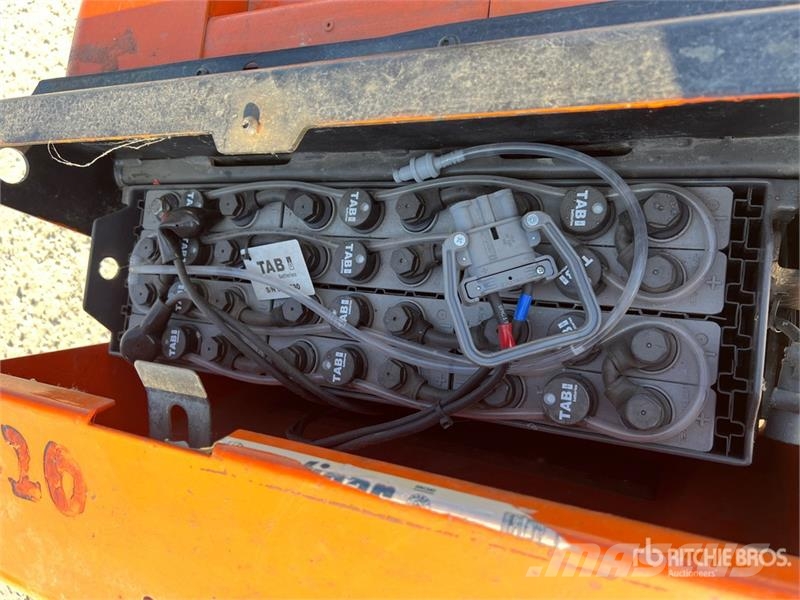 Toyota 7PM20 2000 kg Electric Pallet Jack Ручные гидравлические тележки