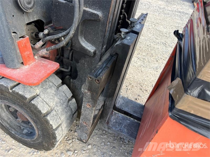 Toyota 8-FBMT-20 2000 kg Electric Forklift Carrelli elevatori elettrici