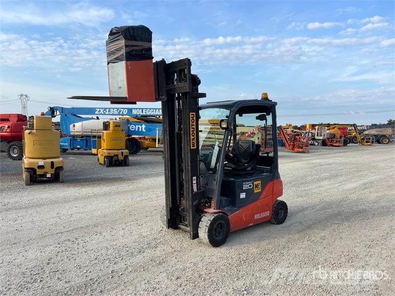 Toyota 8-FBMT-20 2000 kg Electric Forklift Carrelli elevatori elettrici