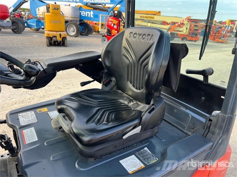 Toyota 8-FBMT-20 2000 kg Electric Forklift Carrelli elevatori elettrici