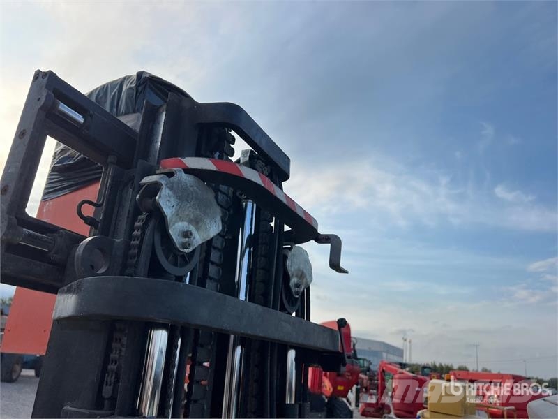 Toyota 8-FBMT-20 2000 kg Electric Forklift Carrelli elevatori elettrici