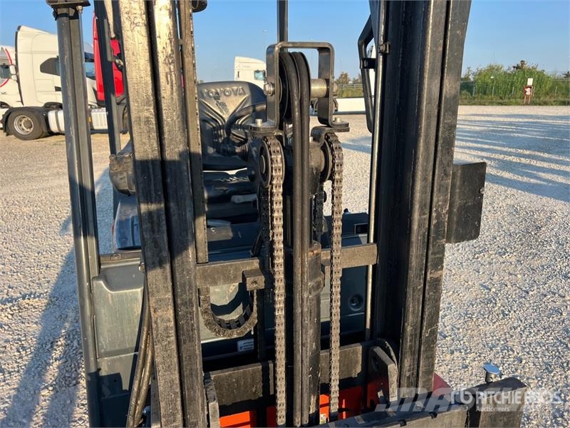 Toyota 8FBE20T 1500 kg Electric Forklift Elmotviktstruckar