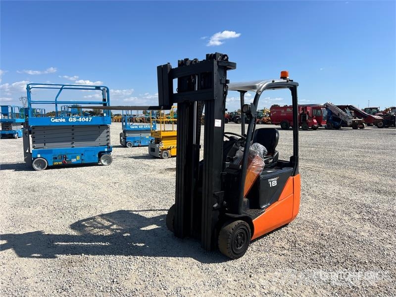 Toyota 8FBEK18T 1800 kg Electric Forklift Електрически вилични кари-повдигачи