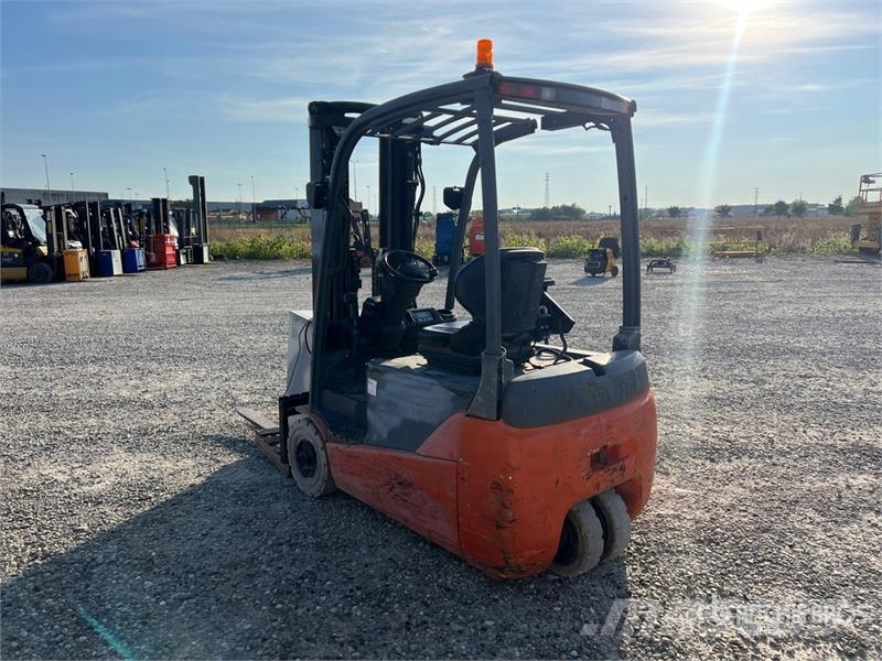 Toyota 8FBET16 1600 kg Electric Forklift Elektritõstukid