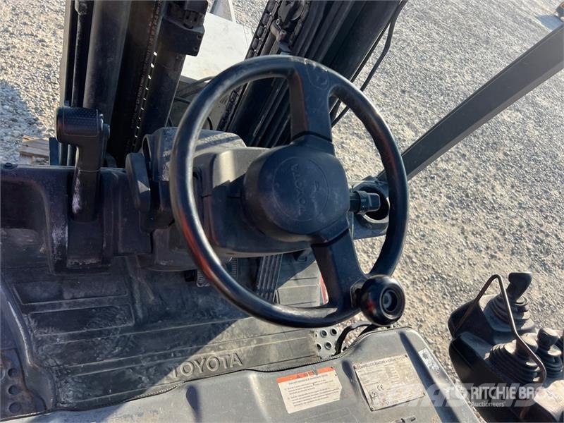 Toyota 8FBET16 1600 kg Electric Forklift Elektritõstukid