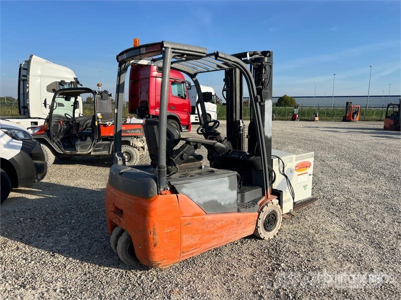 Toyota 8FBET16 1600 kg Electric Forklift Elektritõstukid