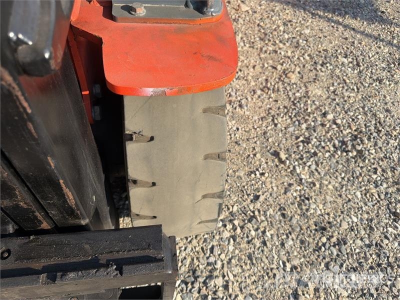 Toyota 8FBMT25 2500 kg Electric Forklift Elektrikli forkliftler