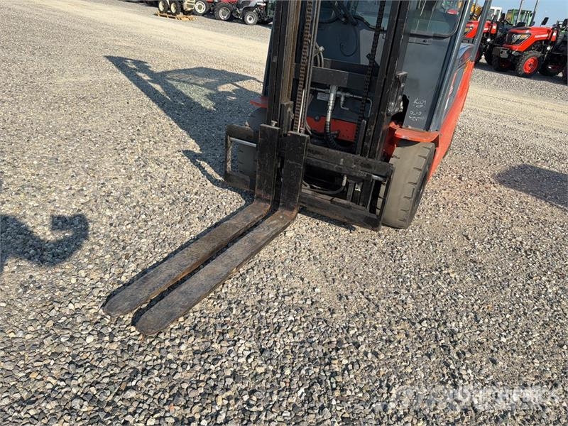 Toyota 8FBMT25 2500 kg Electric Forklift Elektrikli forkliftler