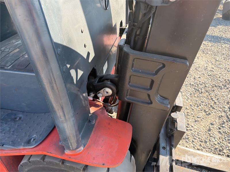 Toyota 8FBMT25 2500 kg Electric Forklift Elektrikli forkliftler