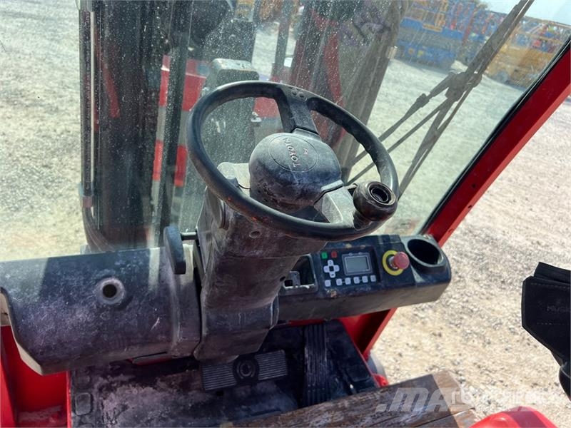 Toyota 8FBMT30 3000 kg Electric Forklift (Inoperable) شاحنات ذات رافعات شوكية تعمل بالكهرباء