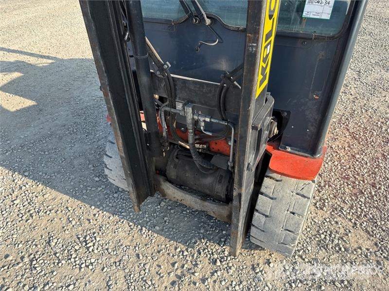 Toyota 8FBMT30 3000 kg Electric Forklift Електрически вилични кари-повдигачи