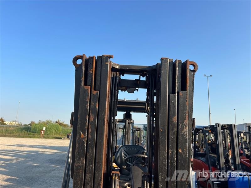Toyota 8FBMT35 3500 kg Electric Forklift (Inoperable) Elektrostapler