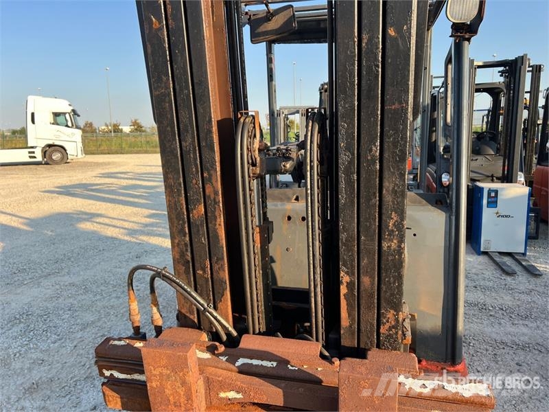 Toyota 8FBMT35 3500 kg Electric Forklift (Inoperable) Elektrostapler