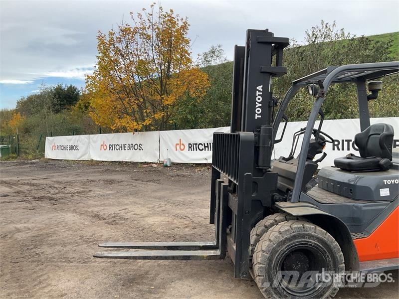Toyota 8FD60U 6000 kg Forklift Heftrucks overige