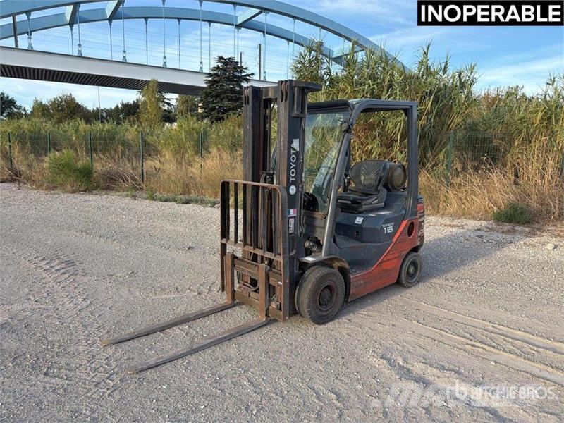 Toyota 8FGF15 1350 kg Chariot Elevateur Forklift (Inopera Montacargas - otros