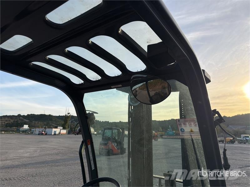 Toyota 8FGF15 1350 kg Chariot Elevateur Forklift (Inopera Montacargas - otros