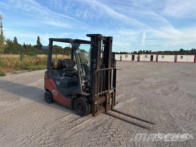 Toyota 8FGF15 1500 kg Chariot Elevateur Forklift (Inopera Montacargas - otros