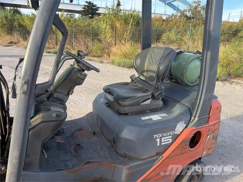 Toyota 8FGF15 1500 kg Chariot Elevateur Forklift Montacargas - otros