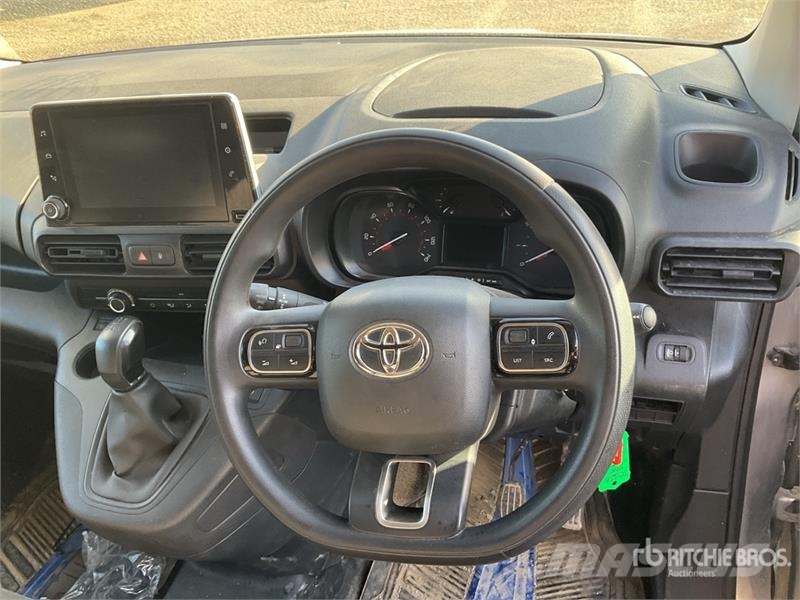 Toyota Cargo Van (Inoperable) Κλούβες με συρόμενες πόρτες