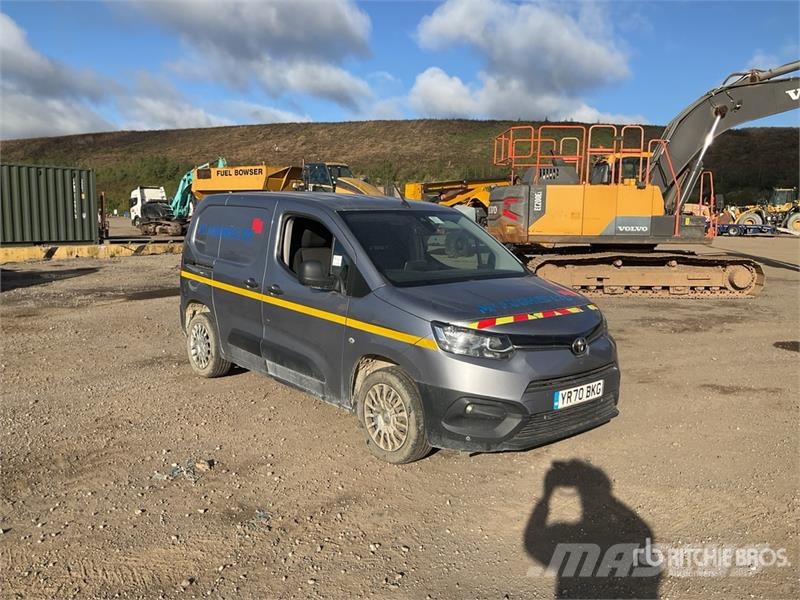 Toyota Cargo Van (Inoperable) Κλούβες με συρόμενες πόρτες